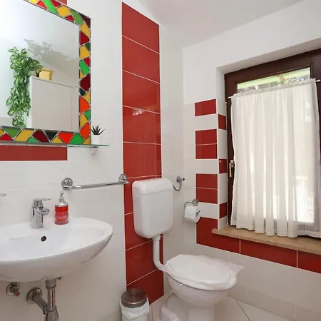 Greenhouse Family Apartment Rabac